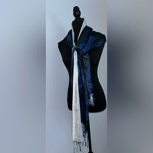 77x28 blue rose scarf